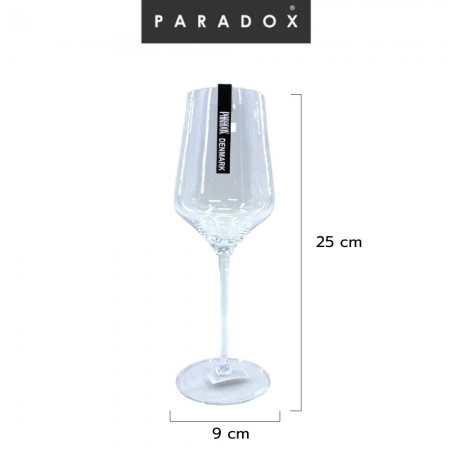 แก้วไวน์คริสตัล