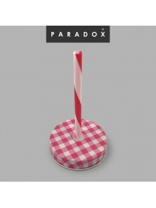 Tin lid and straw, white and Red color
